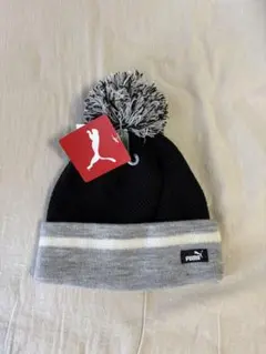 PUMA ポンポン付きニット帽 黒・灰色　ウィメンズ、子供、ボンボンニット帽
