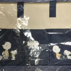 スヌーピー　バイカラーBIGマルチバッグ2　ネイビー×アイボリー