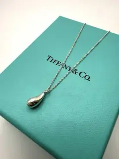 美品 ティファニー ティアドロップネックレス シルバー925のサムネイル