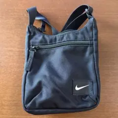 【即発送】Nike ショルダーバッグ ブラック 小さめサイズ