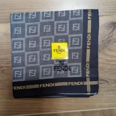 【新品】FENDI フェンディ ハンカチ ズッカ柄 ネイビー