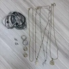 アクセサリー まとめ売りのサムネイル