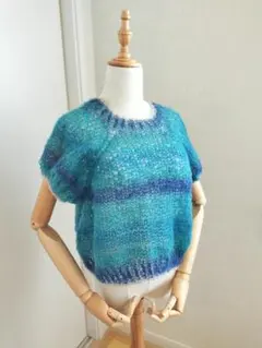 初夏のトップス 透け感ニット ブルートップス ショート丈プルオーバー