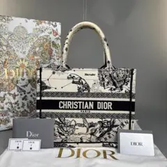 2025年最新】dior 星座の人気アイテム - メルカリ