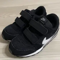 NIKE MD RUNNER 2 キッズ スニーカー ブラック 16cmのサムネイル