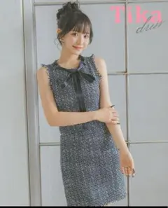 Item thumbnail for item b759cc72-9ef4-444d-b8ad-5ebd9d732733