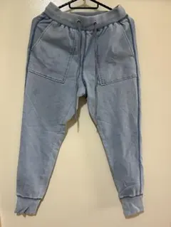 GU メンズパンツ　ライトブルー