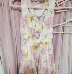 花柄キャミワンピース、レース付き