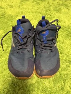 INOV ネイビー トレーニングシューズ - メルカリ