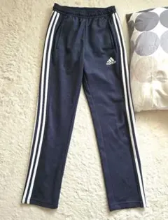 adidas ネイビー 3本ライン ジャージパンツ　M サイズ