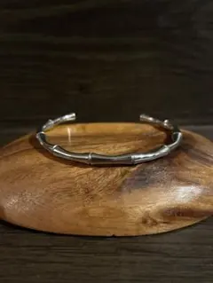 バンブーモチーフ シルバー色バングル ブレスレットのサムネイル