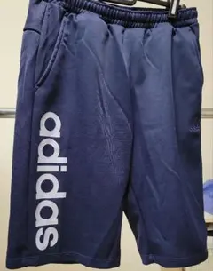 adidasハーフパンツ　150
