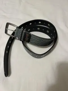 Toraichi スタッズ付きクロコダイル風ベルト