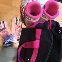HARTのスノーブーツとディズニ スノーグローブとブーツ袋の3点セットで✰美品