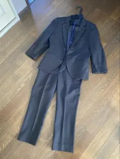 140cm ストライプ ダークグレー スーツ　冠婚葬祭　セレモニー