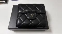 シャネル　ノベルティ　三つ折り財布