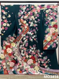 振袖 紋意匠 蝶 菊 身丈159cm 新品未使用品 MO3604 - メルカリ