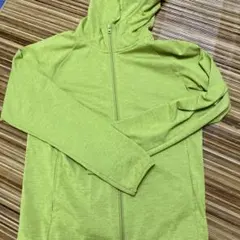 UNIQLO フルジップパーカー 指穴付き ライムグリーンのサムネイル