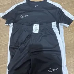 NIKEブラック Tシャツ上下セット150センチ