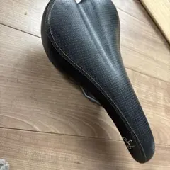 BROMPTON ブロンプトン　純正サドルのサムネイル