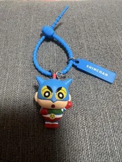 クレヨンしんちゃん　カラフルマルチチャーム　ガチャ　アクション仮面