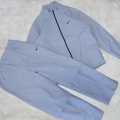 Item thumbnail for item 72bbfe4a-e902-4de1-951d-6beab203735b