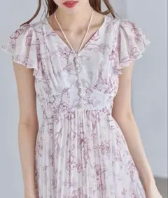 tocco closet ネックリボン水彩ラインフラワープリーツワンピース