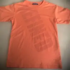 Tシャツ　スポーツ