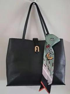 FURLA ソフィア黒 レザー ショルダーバッグ&スカーフ
