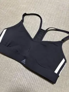 adidas ブラック ブラトップ ヨガ　ジムウェア