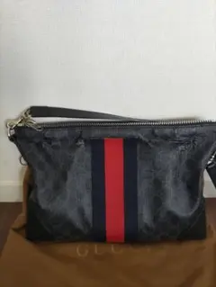 GUCCI GGスプリーム ショルダーバッグ