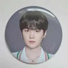 BTSユンギ公式缶バ 2026年最新】bts 缶バッジ 公式 ユンギの人気アイテム - メルカリ
