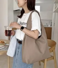 DISCOAT くったりラウンドトートバッグ