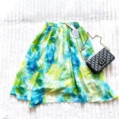 新品未使用‼️ロングフレアスカート　Free グリーン・ブルー　総柄