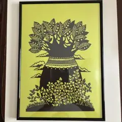 切り絵アート作品 黒と黄緑
