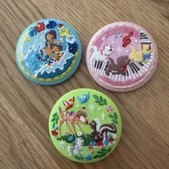 刺繍缶バッジ　リロ＆スティッチ　おしゃれキャット　バンビ