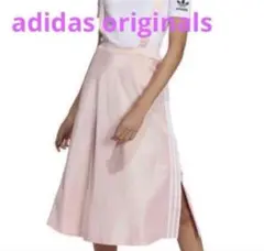 定価6589円　新品　adidas originals サロペットスカートのサムネイル