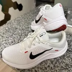 NIKE ウィンフロー10 スニーカー ホワイトのサムネイル