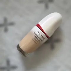 SHISEIDO 資生堂 エッセンス スキングロウ ファンデーション ケースのみのサムネイル