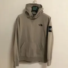ノースフェイス　スクエアロゴ　パーカー　ベージュ　XL