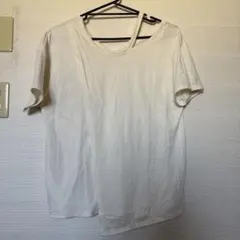 ホワイトVネックTシャツ　ツーウェイ　ゆったりシルエット