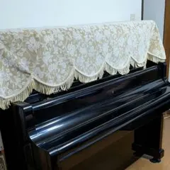 업라이트를 위한 로즈 패턴 프린지가 달린 레트로 피아노 커버