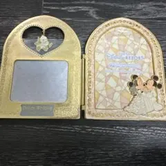 Item thumbnail for item 884c1719-d8ff-431d-9429-5be371a17e1a