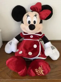 ミニーマウス ぬいぐるみ 2014年ディズニーストア限定デザイン