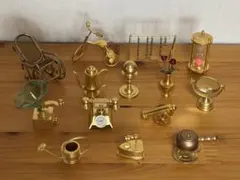 真鍮　ミニチュアアンティーク雑貨セット　ドールハウス　ゴールド色　まとめ売り