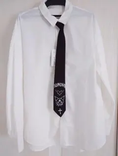 【新品未使用タグ付】クロミ 長袖シャツ ネクタイ付き ホワイト　Mサイズ