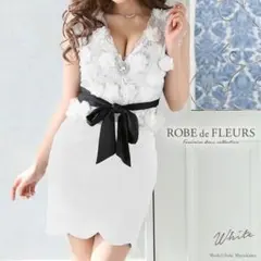 ROBE de FLEURS 立体フラワー　ペプラム タイトミニドレス