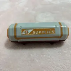 エーペックス　APEX サプライボックス　ブラッドハウンドフィギュア