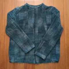 青色のテクスチャー前開きジャケット