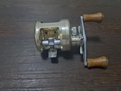 希少　ダイワ　ミリオネア　CV-Z　105L　左ハンドル 希少 ダイワ ミリオネア CV-Z 105L 左ハンドル